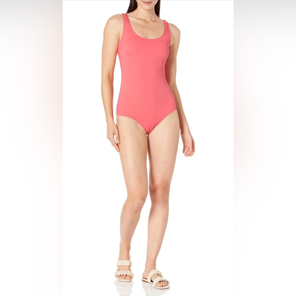 Amazon Essentials Women's One-Piece Coverage Swimsuit